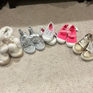 Multiple Toddler Girls shoes size 7